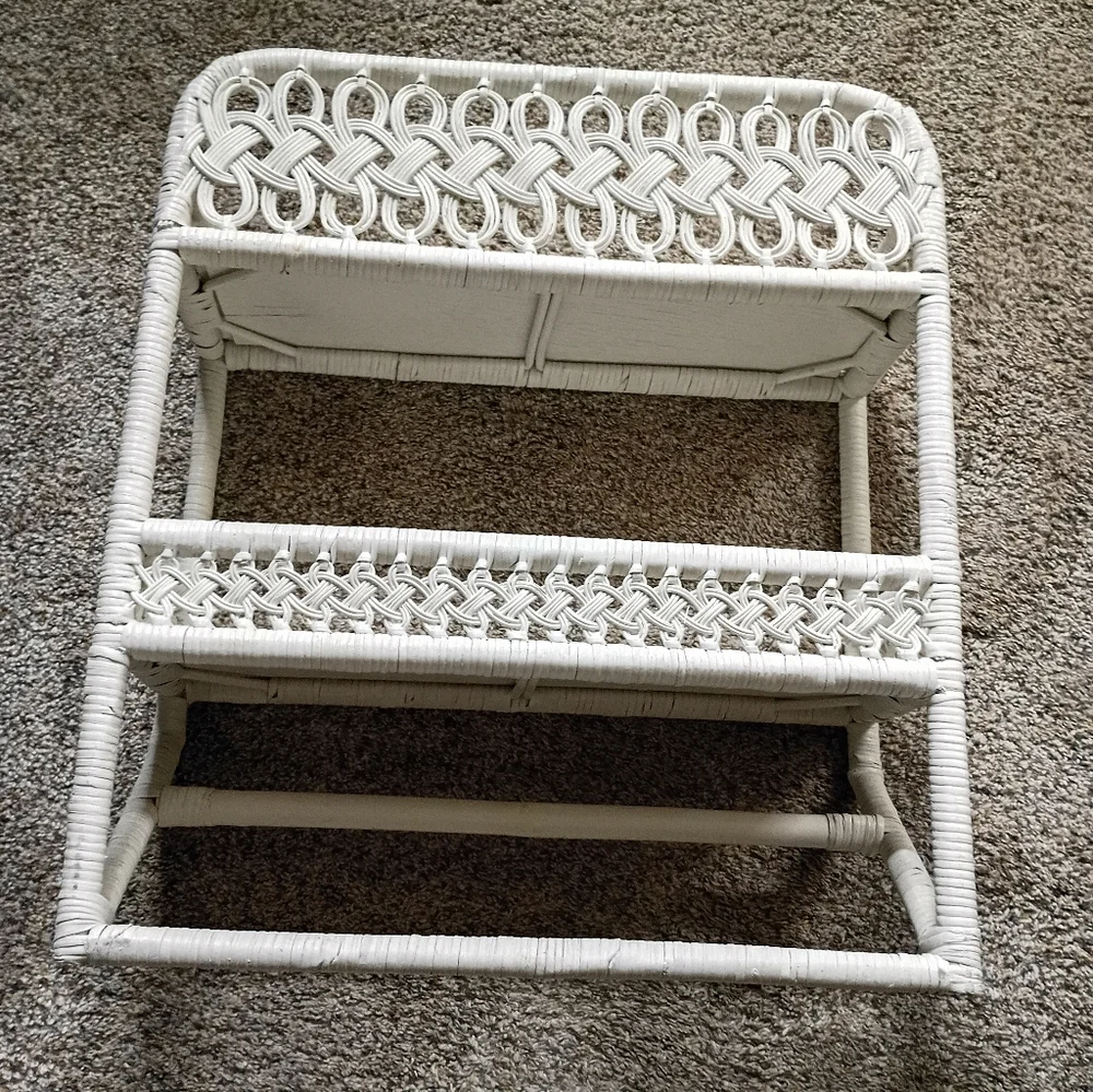 Vintage White Wicker Shelf Towel Holder Combo